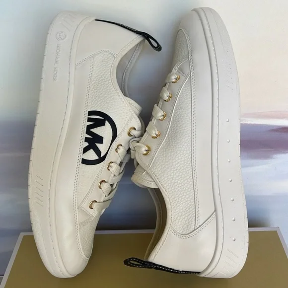 MICHAEL KORS SHEA LACE UP
FAUX LEATHER
49R4SHFS1L
Fashion Sneakers - Picture 11 of 16